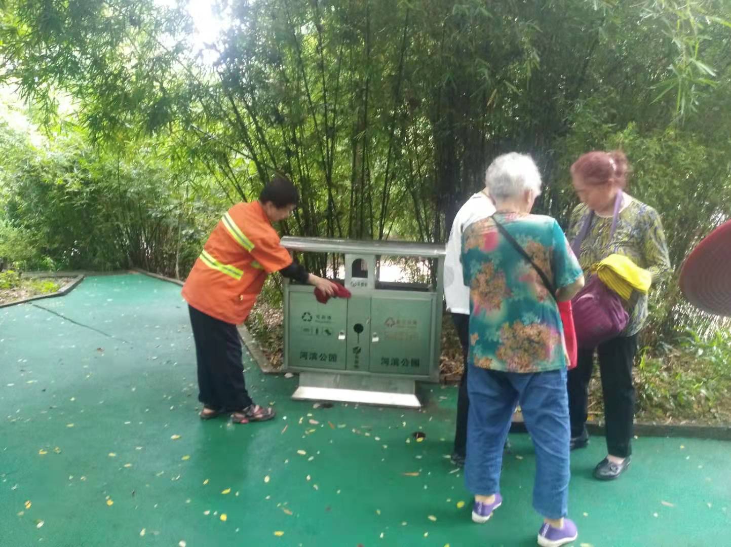 太原河濱公園清潔